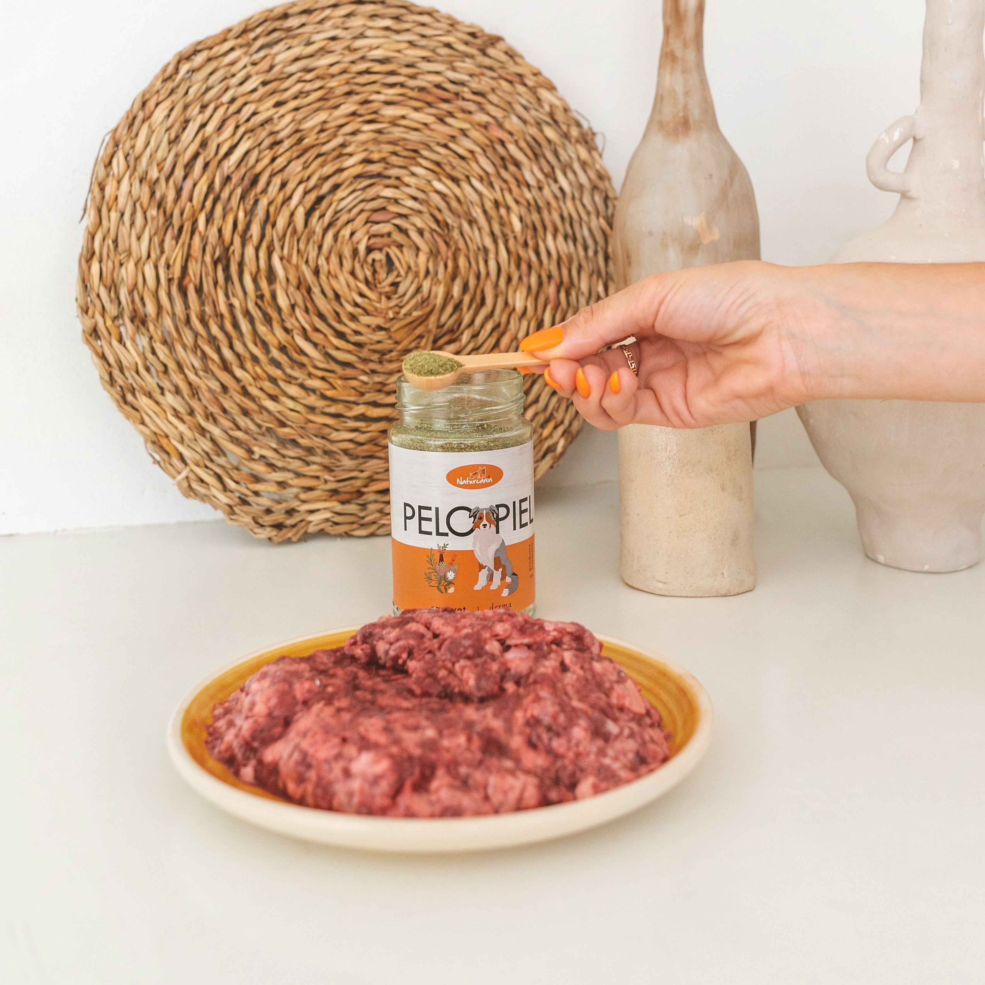 Fitoterapia e salute del cane: Intervista alla Naturopata Noemi Pica